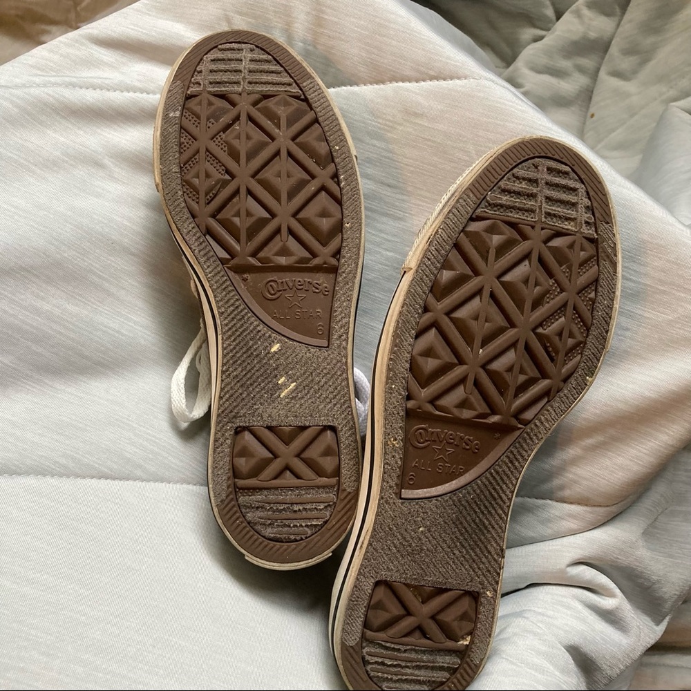 Converse - Picture 4 of 4